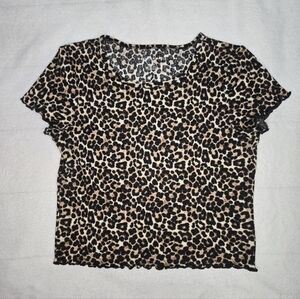 American Eagle Cheetah Print Baby Tee